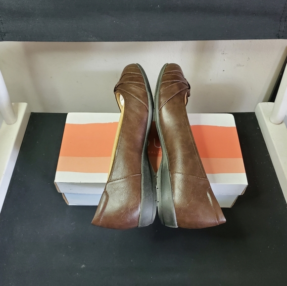 SOUL NATURALIZER Womens Gift Ballet Flat Size 9.5W - Picture 8 of 11